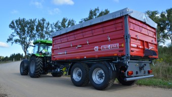 Návěs T730/3 - 12 t METAL-FACH