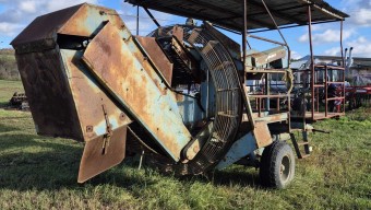 Kombajn na brambory Z644